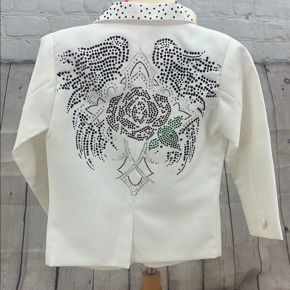 Tuxedo White Embellished Set
Toddler boys‎ custom